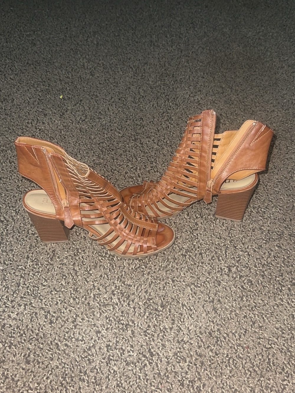 Woven Strappy Block Heel Sandals - Brown